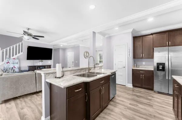 $589,000 | 130 Hidden Hills Road, Cross, SC 29436
