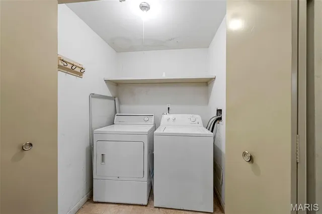 $125,000 | 9 Fairways Circle, Unit B, St. Charles, MO 63303