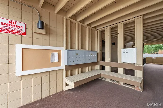 $125,000 | 9 Fairways Circle, Unit B, St. Charles, MO 63303