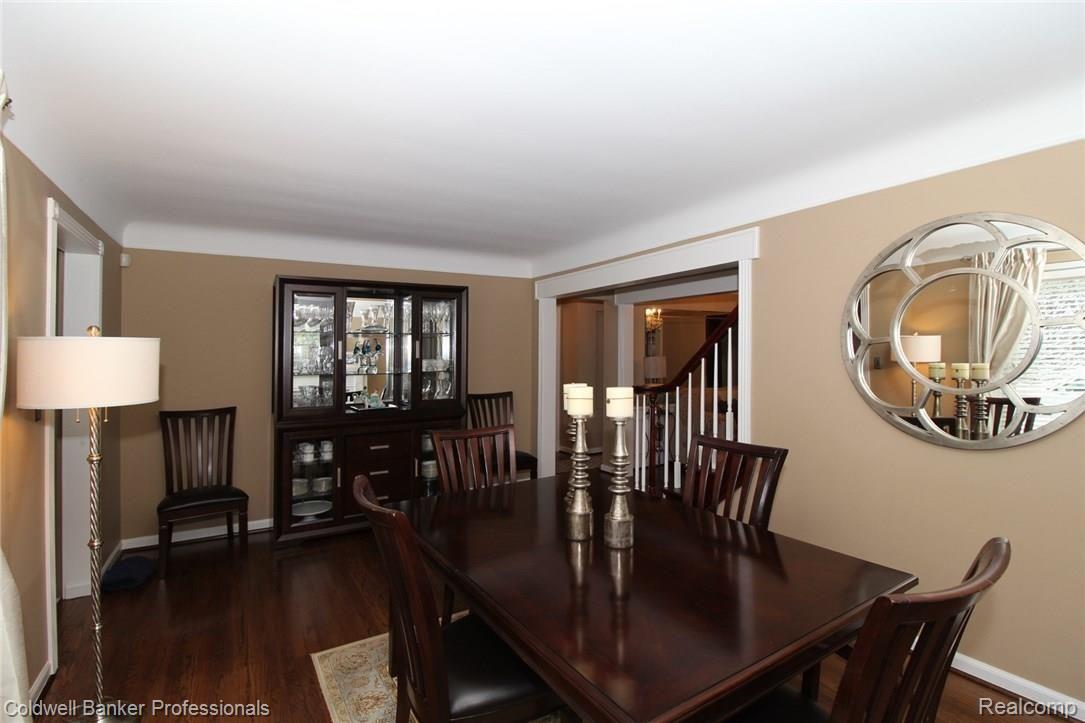 2793 Windemere Road Birmingham, MI 48009 - Photo 8 of 40 2793COLE (4).jpg
