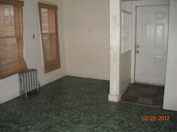 52 Massasoit Street Springfield, MA 01107 - Photo 5 of 10 Gallery Image 5
