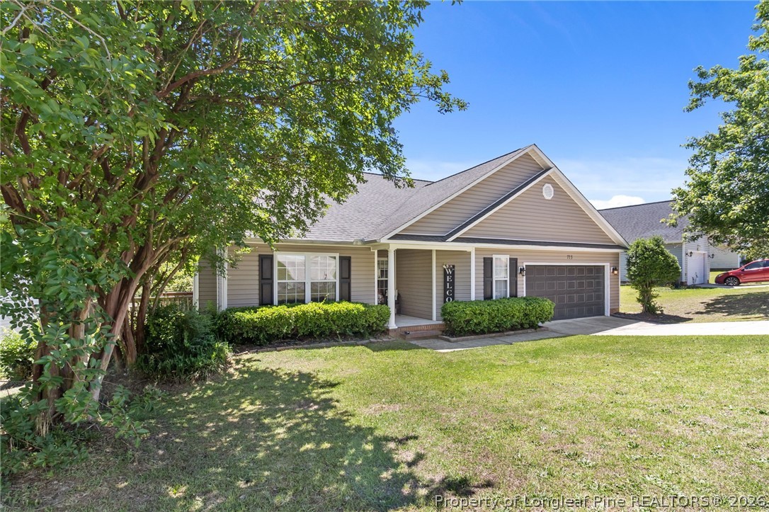 713 Bramblegate Road Hope Mills, NC 28348 - Photo 3 of 30 Gallery Image 3