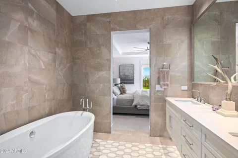 $2,395,000 | 37200 North Cave Creek Road, Unit 2124, Scottsdale, AZ 85262