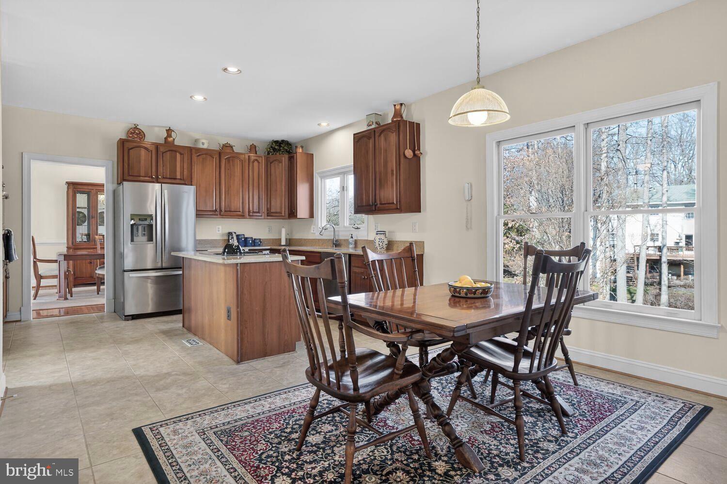 9910 Rustic Rail Lane Vienna, VA 22181 - Photo 15 of 42