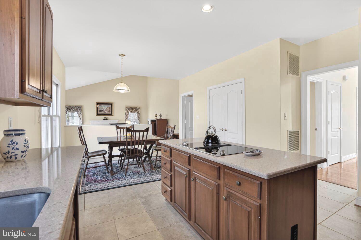 9910 Rustic Rail Lane Vienna, VA 22181 - Photo 17 of 42