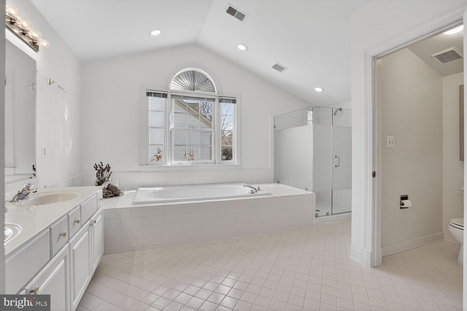 9910 Rustic Rail Lane Vienna, VA 22181 - Photo 29 of 42