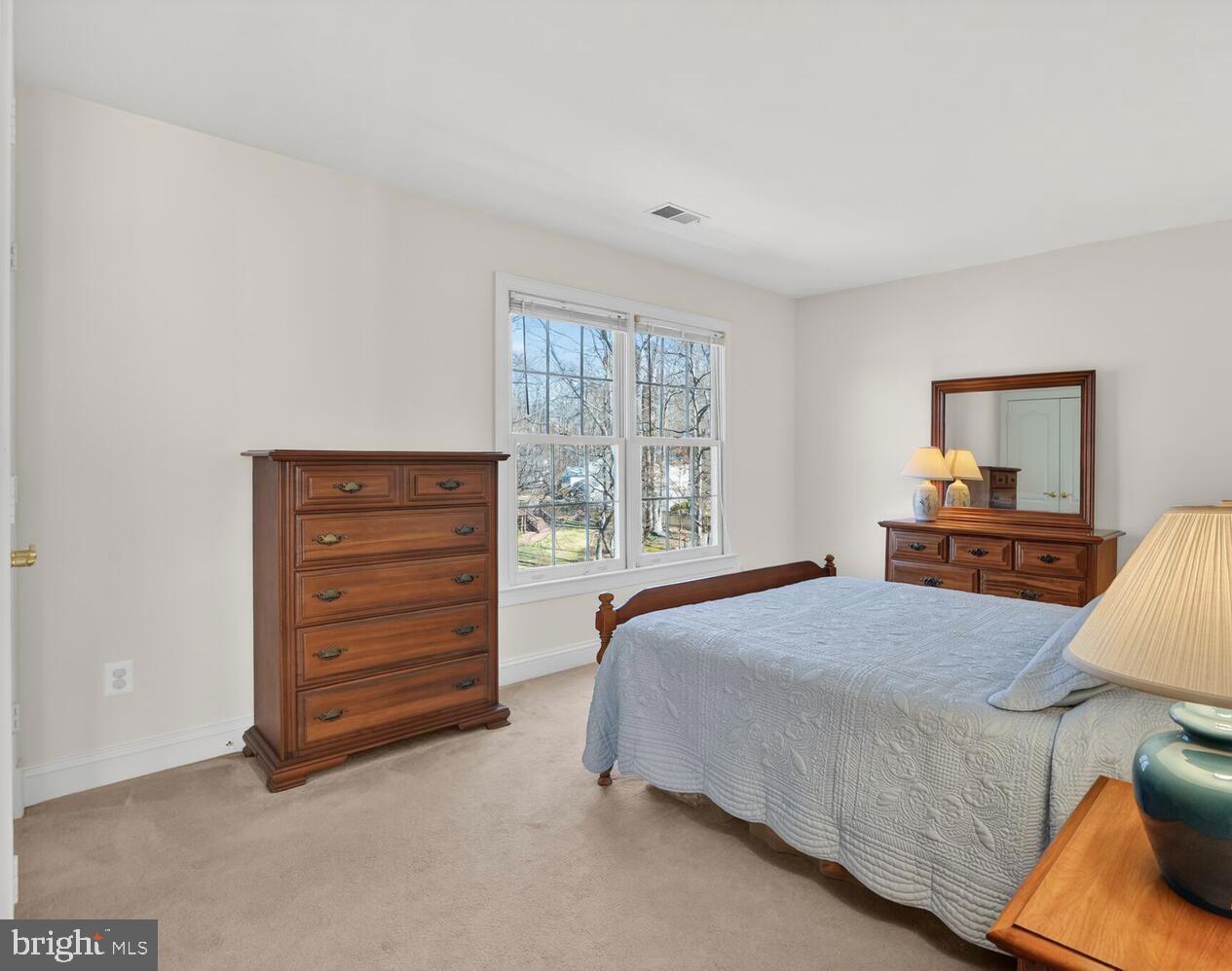 9910 Rustic Rail Lane Vienna, VA 22181 - Photo 37 of 42