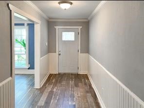 17715 Loring Lane Spring, TX 77388 - Photo 2 of 11 a view of hallway with wooden floor