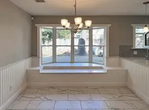 a view of entryway and window