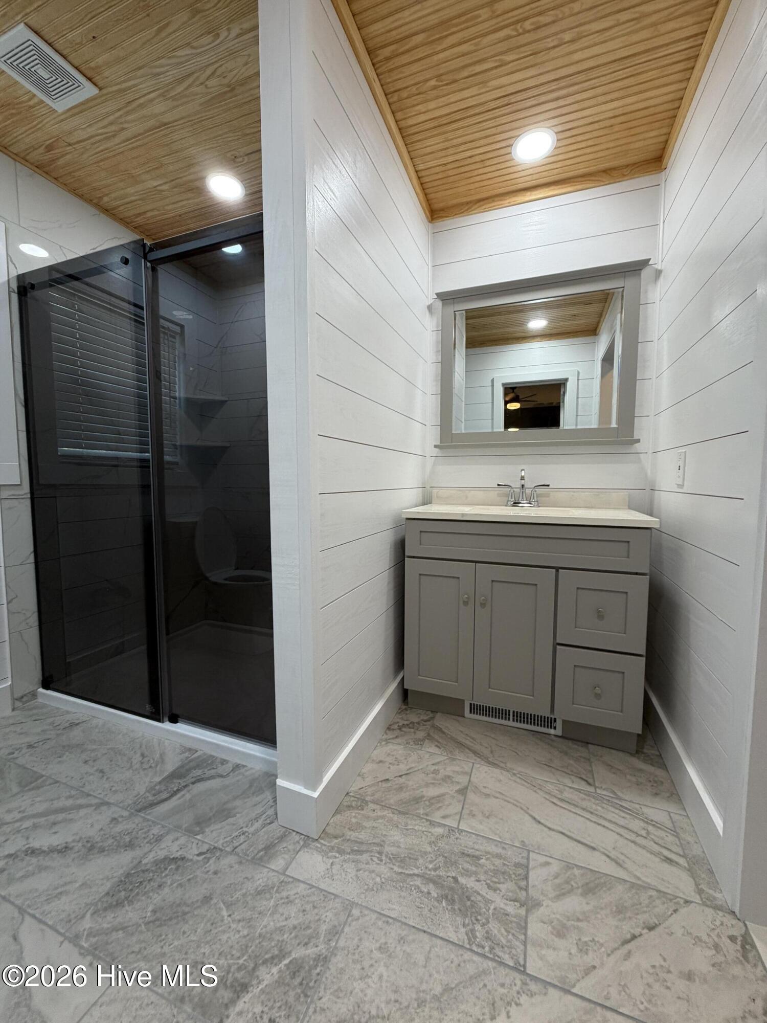 225 Gordon Street Thomson, GA 30824 - Photo 18 of 35 IMG_0833