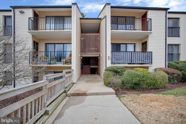 $1,695 | 2572 Riva Road, Unit 18B, Annapolis, MD 21401