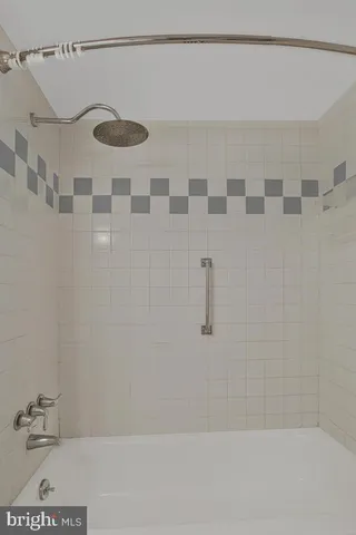 $1,695 | 2572 Riva Road, Unit 18B, Annapolis, MD 21401