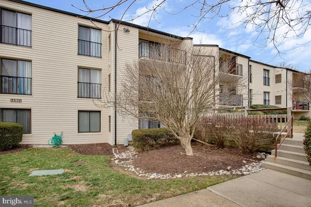 $1,695 | 2572 Riva Road, Unit 18B, Annapolis, MD 21401