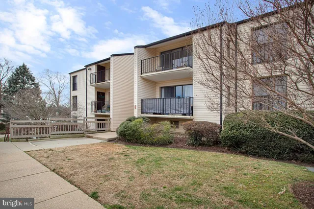 $1,695 | 2572 Riva Road, Unit 18B, Annapolis, MD 21401