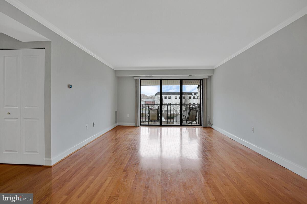 2572 Riva Road, Unit 18B Annapolis, MD 21401 - Photo 4 of 23