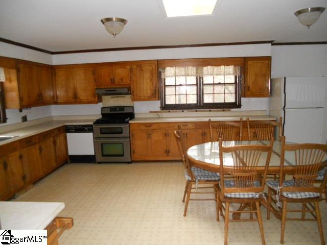 275 Winding Creek Road Liberty, SC 29657 - Photo 4 of 16