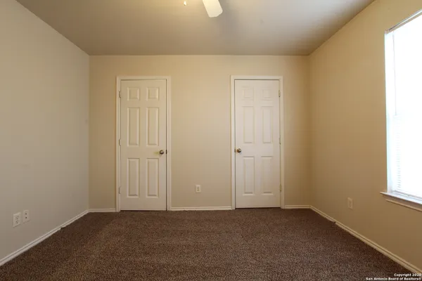 $1,000 | 10711 Mathom Landing, Unit 4, Universal City, TX 78148