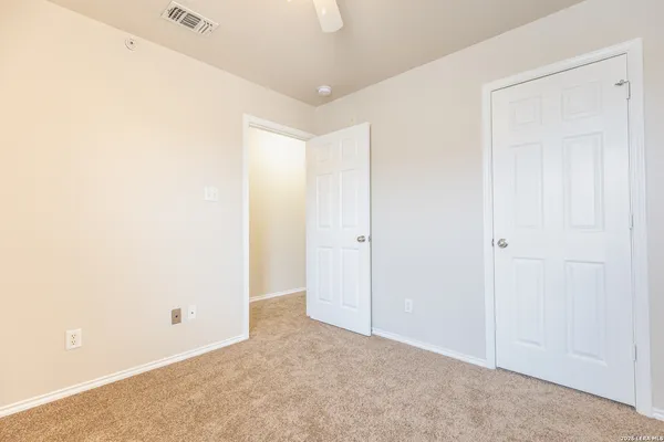 $1,000 | 10711 Mathom Landing, Unit 4, Universal City, TX 78148