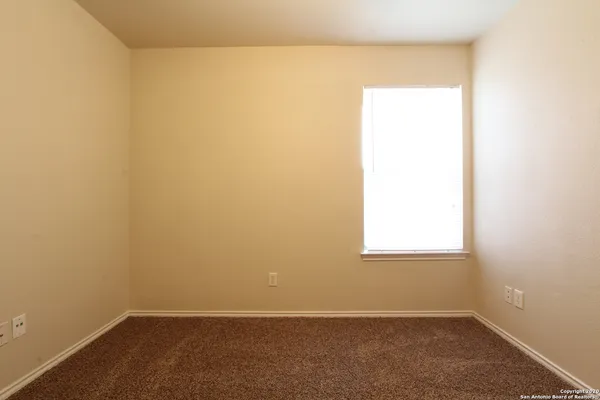 $1,000 | 10711 Mathom Landing, Unit 4, Universal City, TX 78148