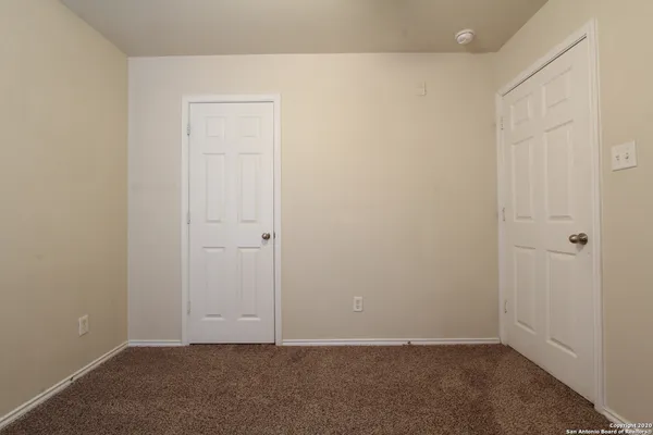 $1,000 | 10711 Mathom Landing, Unit 4, Universal City, TX 78148