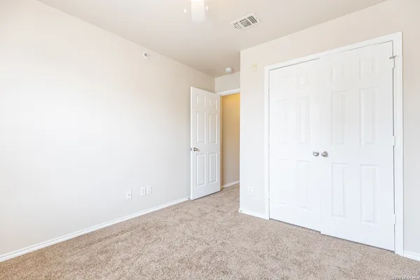 $1,000 | 10711 Mathom Landing, Unit 4, Universal City, TX 78148