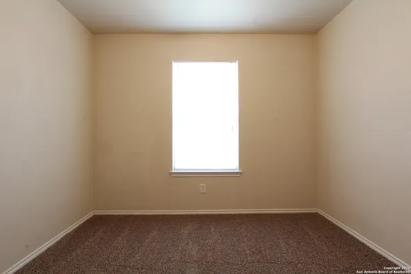 $1,000 | 10711 Mathom Landing, Unit 4, Universal City, TX 78148