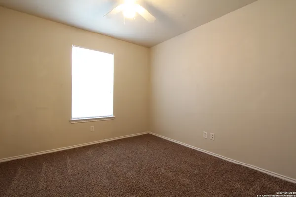 $1,000 | 10711 Mathom Landing, Unit 4, Universal City, TX 78148