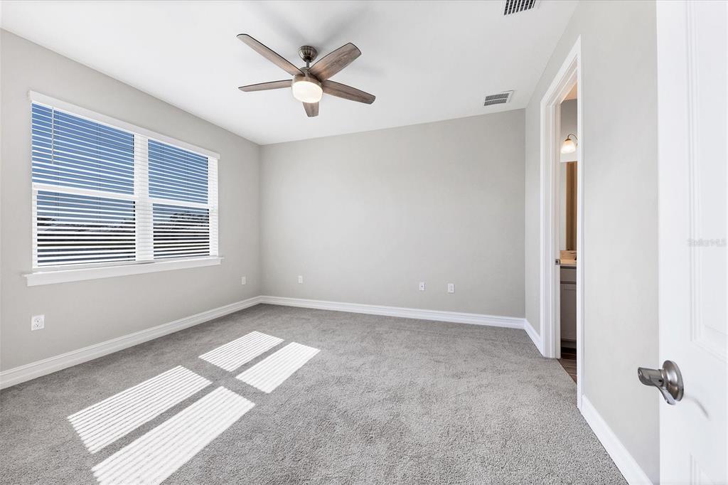111 Ibiza Loop Venice, FL 34292 - Photo 20 of 37