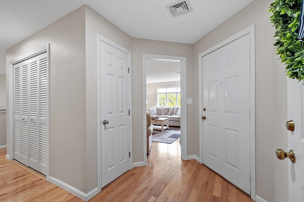 39 Abington Road, Unit 39 Danvers, MA 01923 - Photo 14 of 36