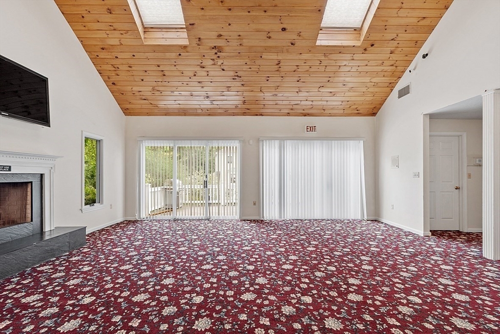 39 Abington Road, Unit 39 Danvers, MA 01923 - Photo 31 of 36