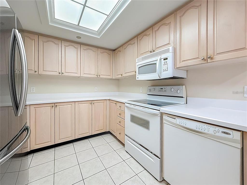 399 150th Avenue, Unit 218 Madeira Beach, FL 33708 - Photo 19 of 84