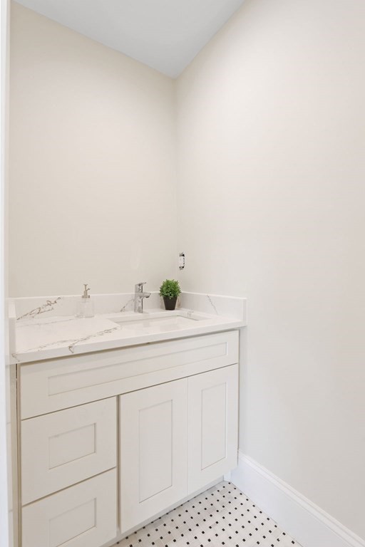 83 Glendower Road, Unit 1 Boston, MA 02131 - Photo 12 of 17