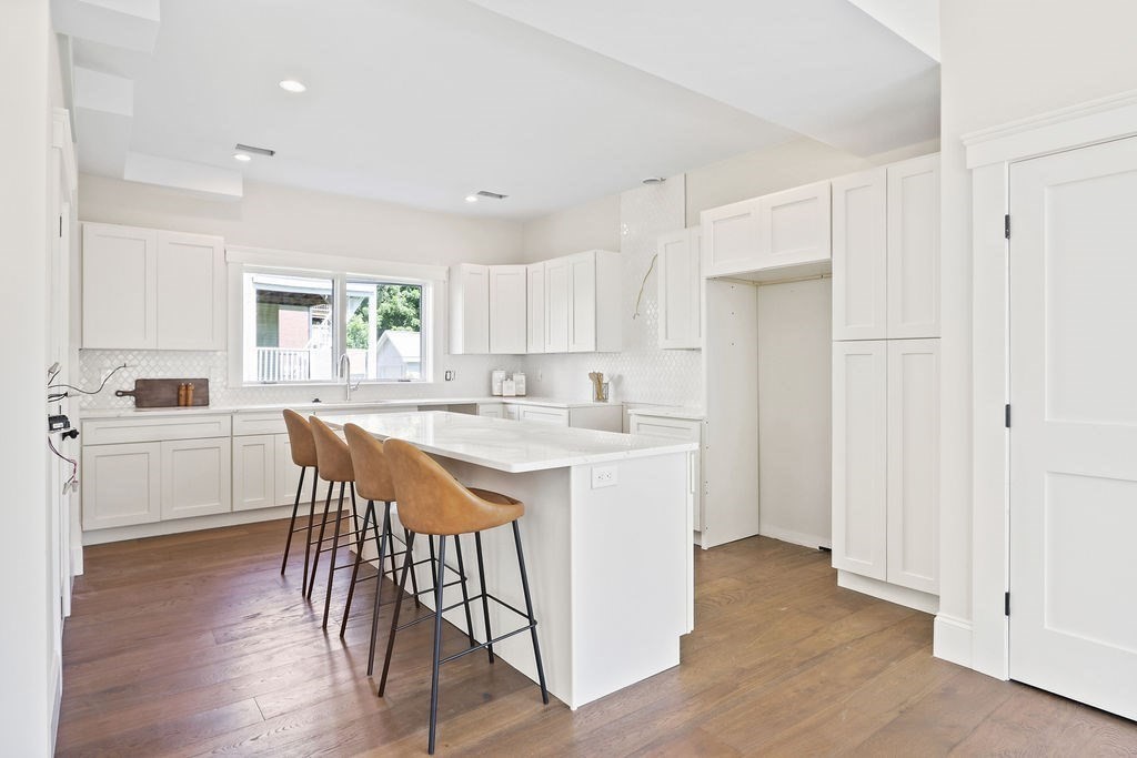 83 Glendower Road, Unit 1 Boston, MA 02131 - Photo 3 of 17