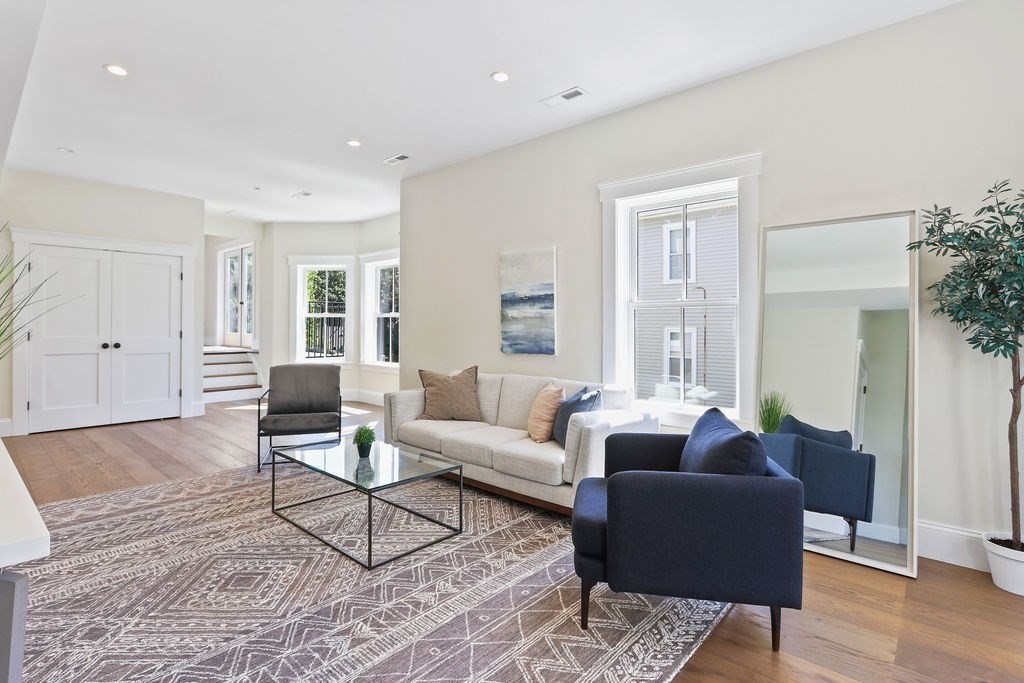 83 Glendower Road, Unit 1 Boston, MA 02131 - Photo 5 of 17