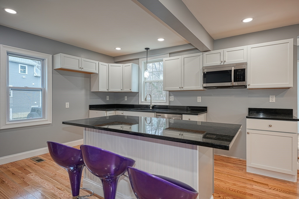 52 Concord Road Billerica, MA 01821 - Photo 8 of 40 Gallery Image 8