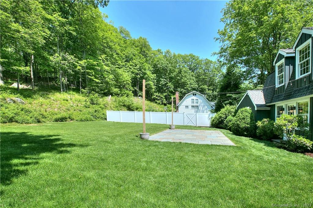 5 Old Mill Road Weston, CT 06883 - Photo 33 of 40
