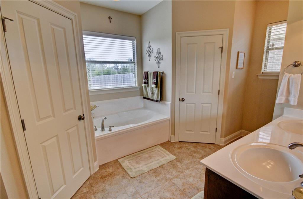 608 Deciduous Loop Madisonville, LA 70447 - Photo 11 of 23 Gallery Image 11