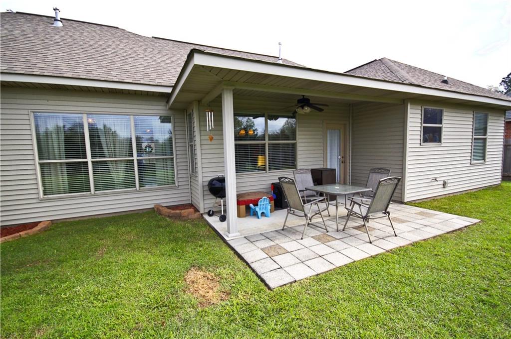 608 Deciduous Loop Madisonville, LA 70447 - Photo 18 of 23 Gallery Image 18