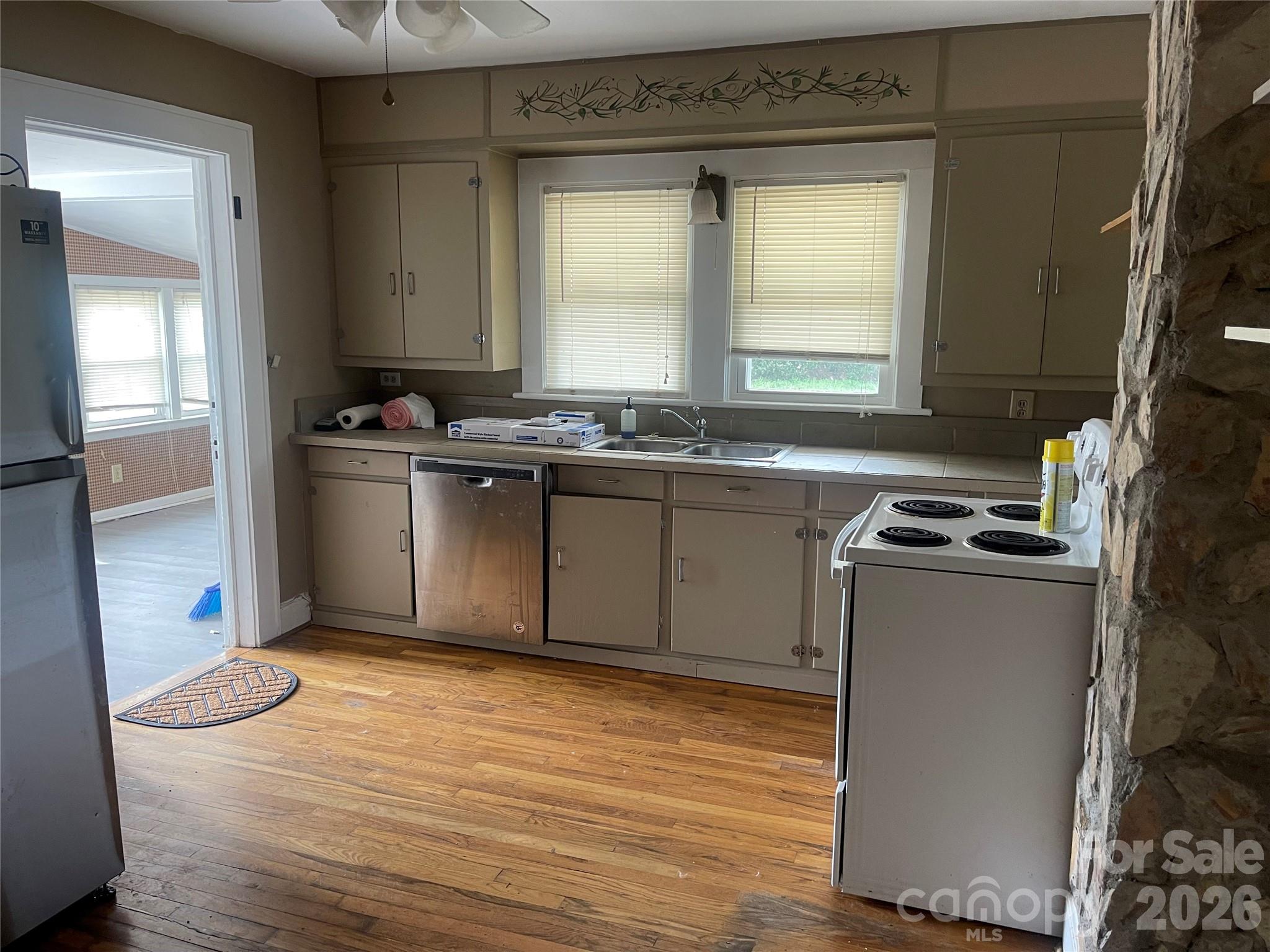 2490 Connelly Springs Road Granite Falls, NC 28630 - Photo 6 of 21