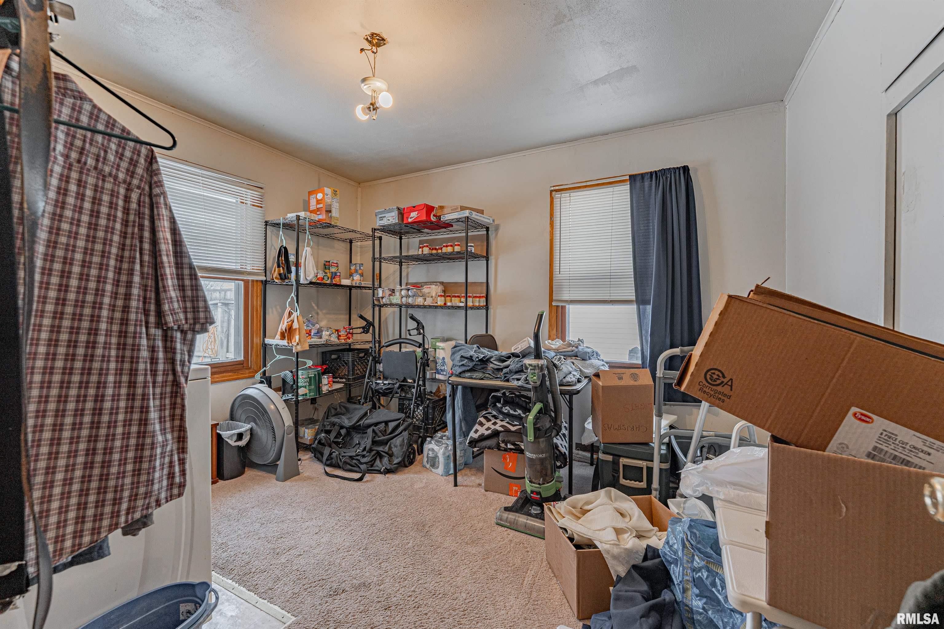 405 Northeast 3rd Street Atlanta, IL 61723 - Photo 10 of 17