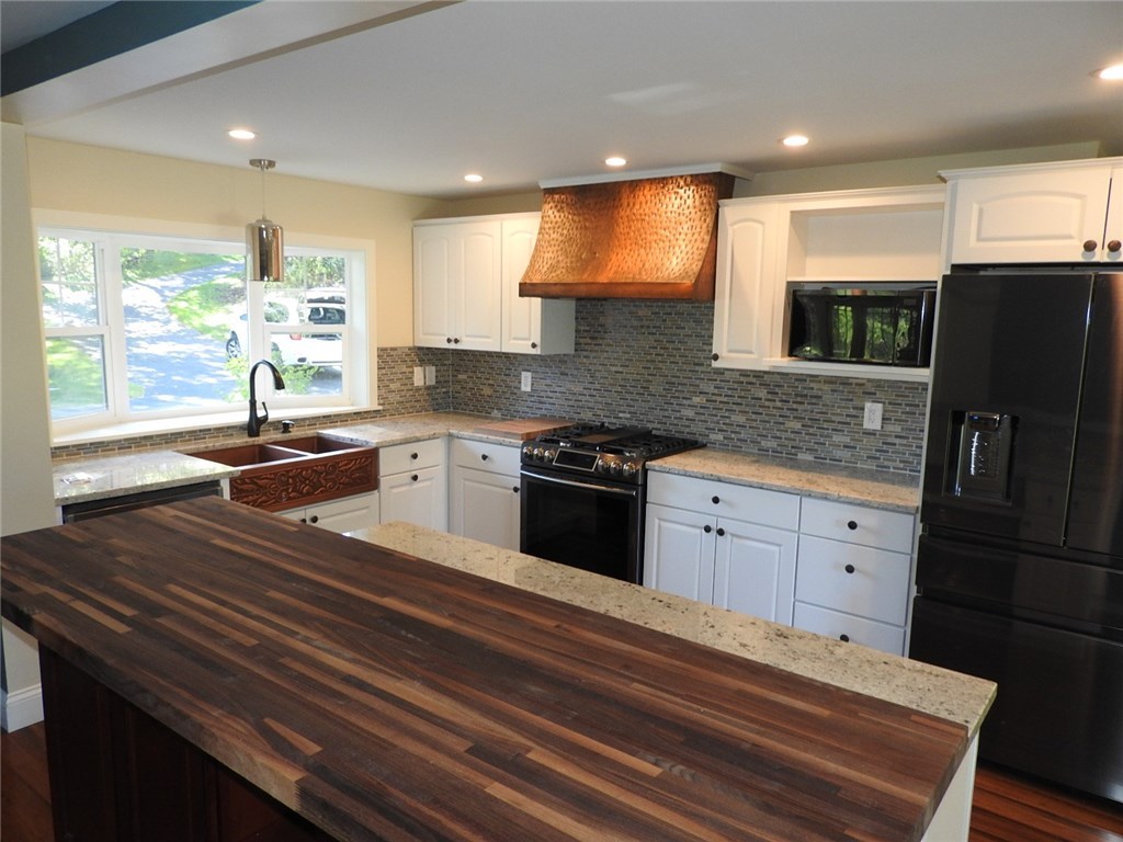 80 Highland Road North Kingstown, RI 02874 - Photo 23 of 40 Gallery Image 23