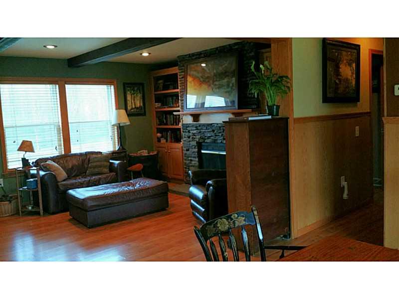 79 Thompson Road Mercer, PA 16137 - Photo 8 of 18 Living Room.
