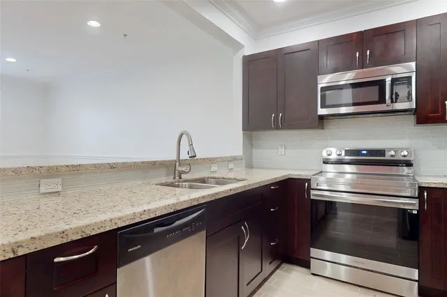 $3,799 | 3906 Monarch Lane, Coconut Creek, FL 33073