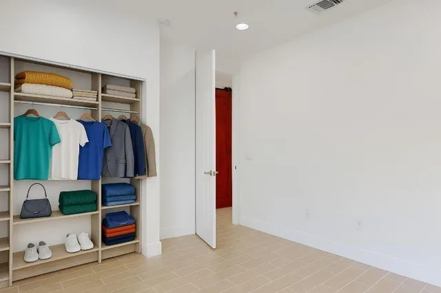 $3,799 | 3906 Monarch Lane, Coconut Creek, FL 33073