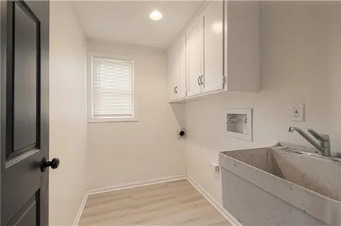 $444,950 | 10407 Long Street, Overland Park, KS 66215