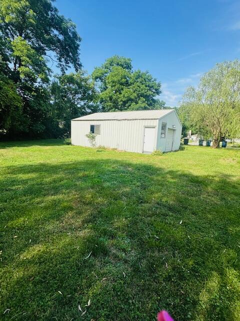 1290 Old Porter Road Chesterton, IN 46304 - Photo 7 of 16 480x640