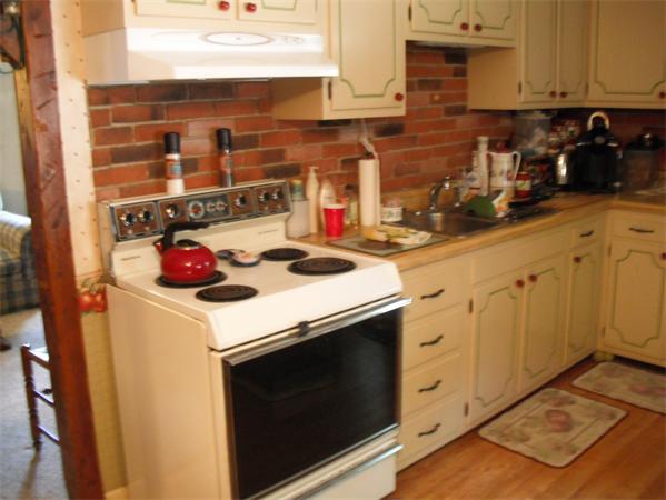 31 Jardine Street Springfield, MA 01107 - Photo 7 of 7 Gallery Image 7