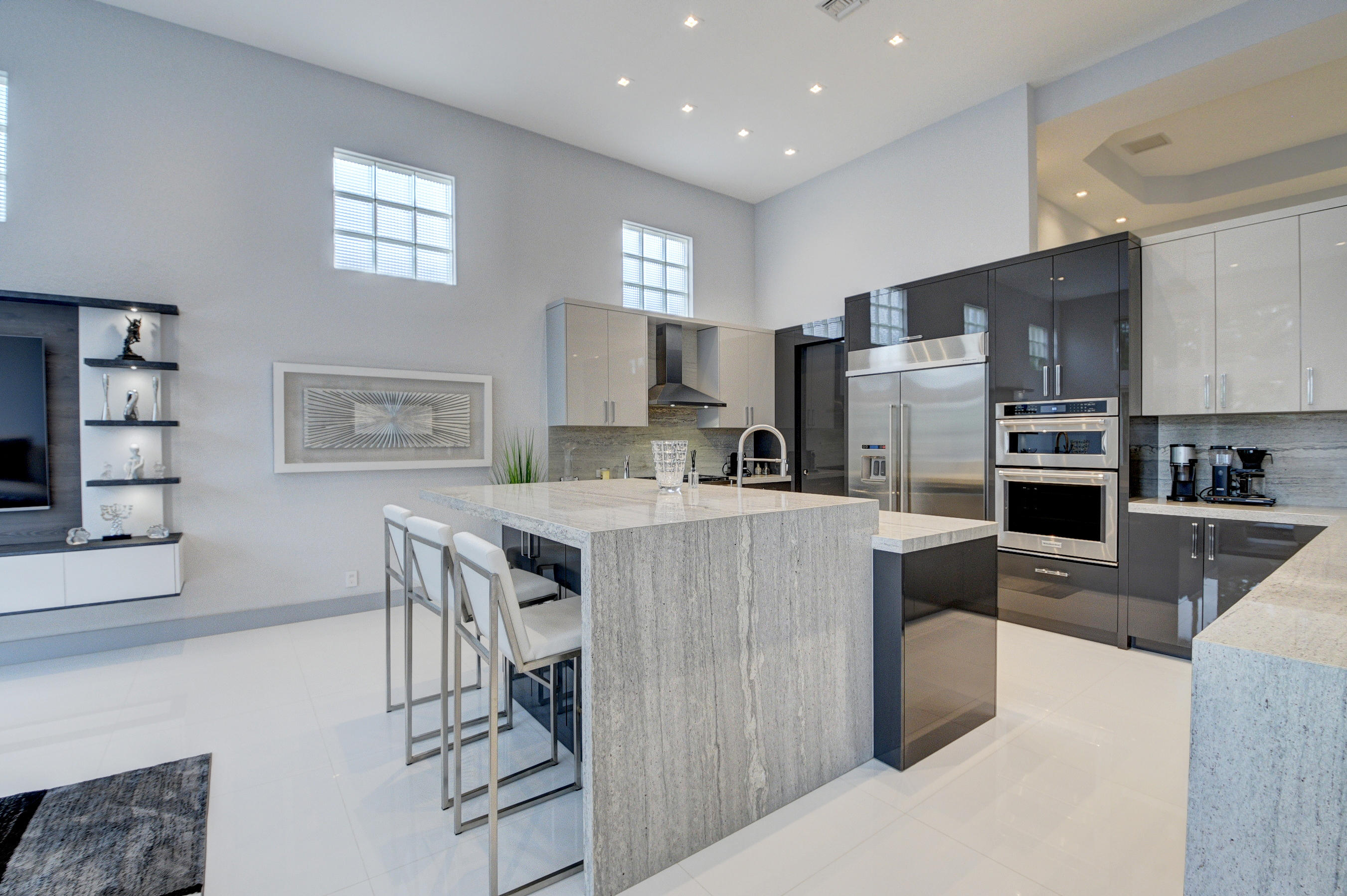 6573 Somerset Circle Boca Raton, FL 33496 - Photo 15 of 48 Custom Kitchen/island