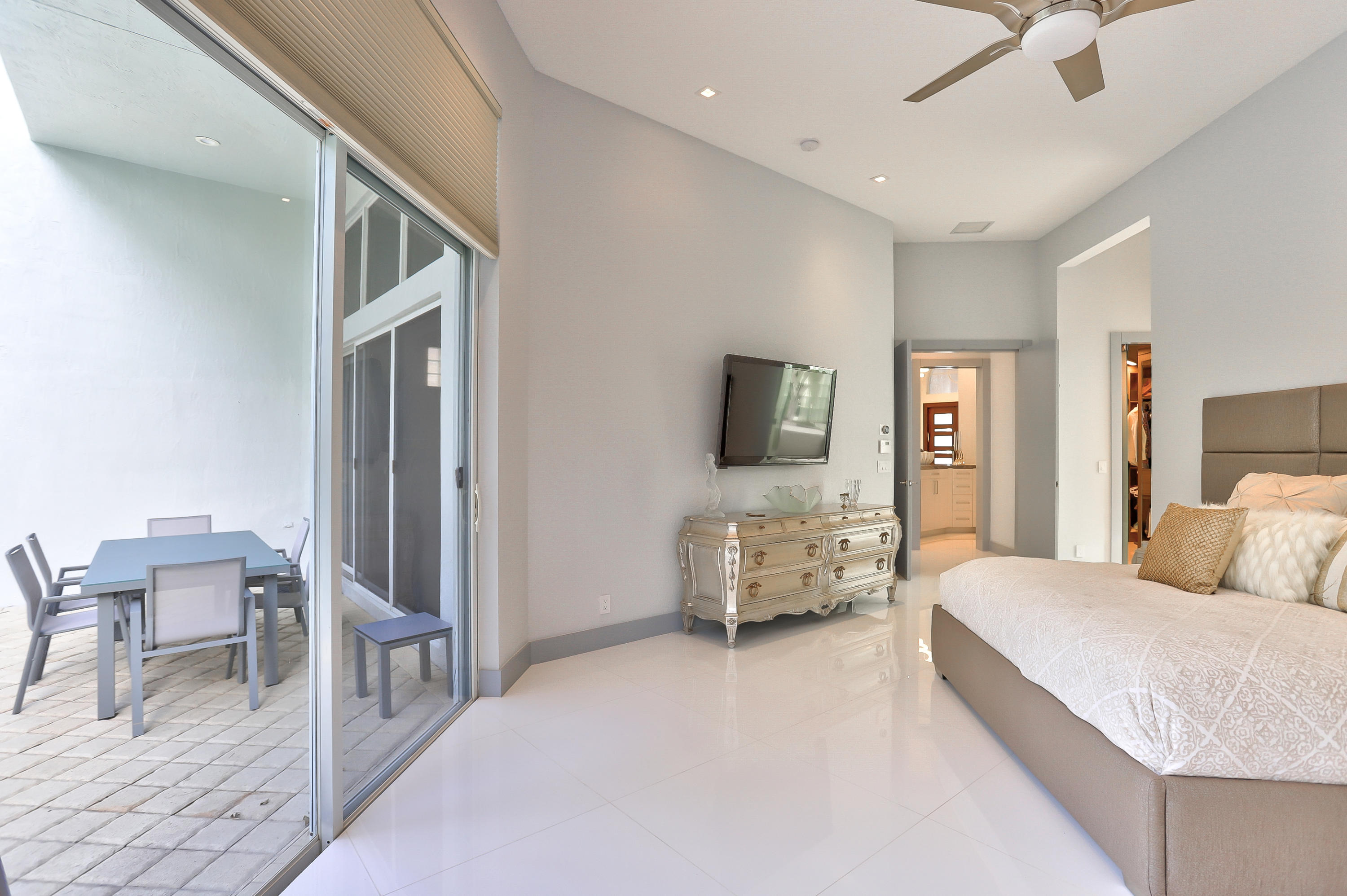 6573 Somerset Circle Boca Raton, FL 33496 - Photo 24 of 48 Master BR