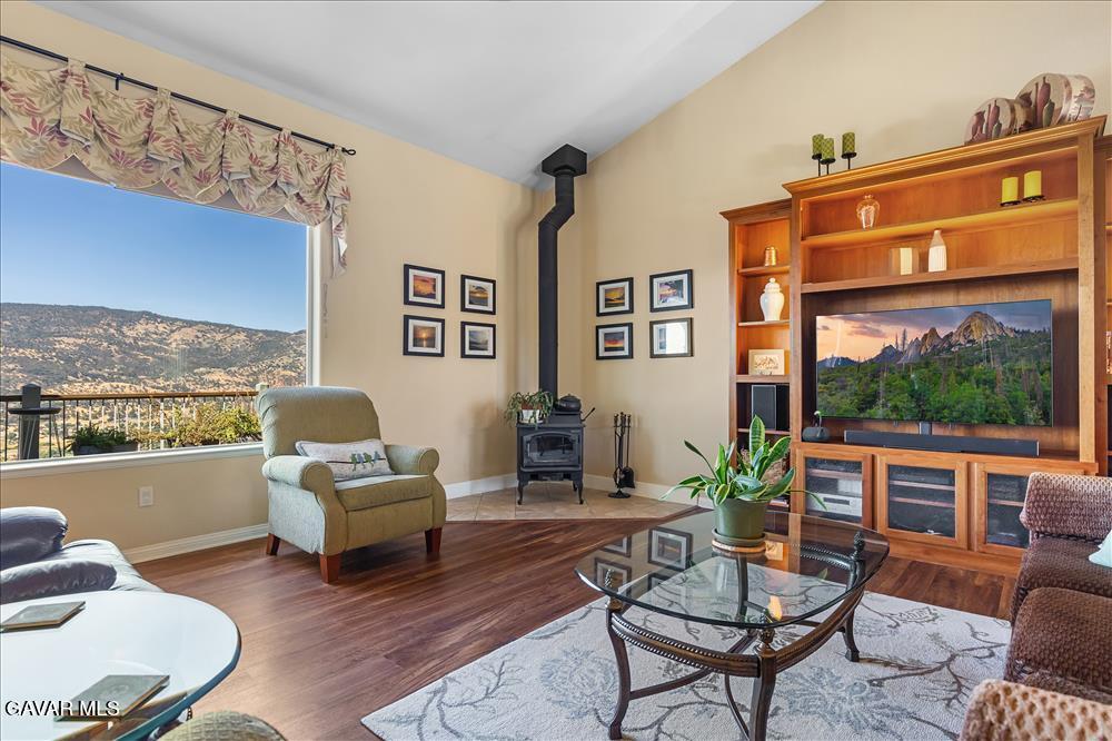 30730 Fox Ridge Court Tehachapi, CA 93561 - Photo 11 of 62 R-10
